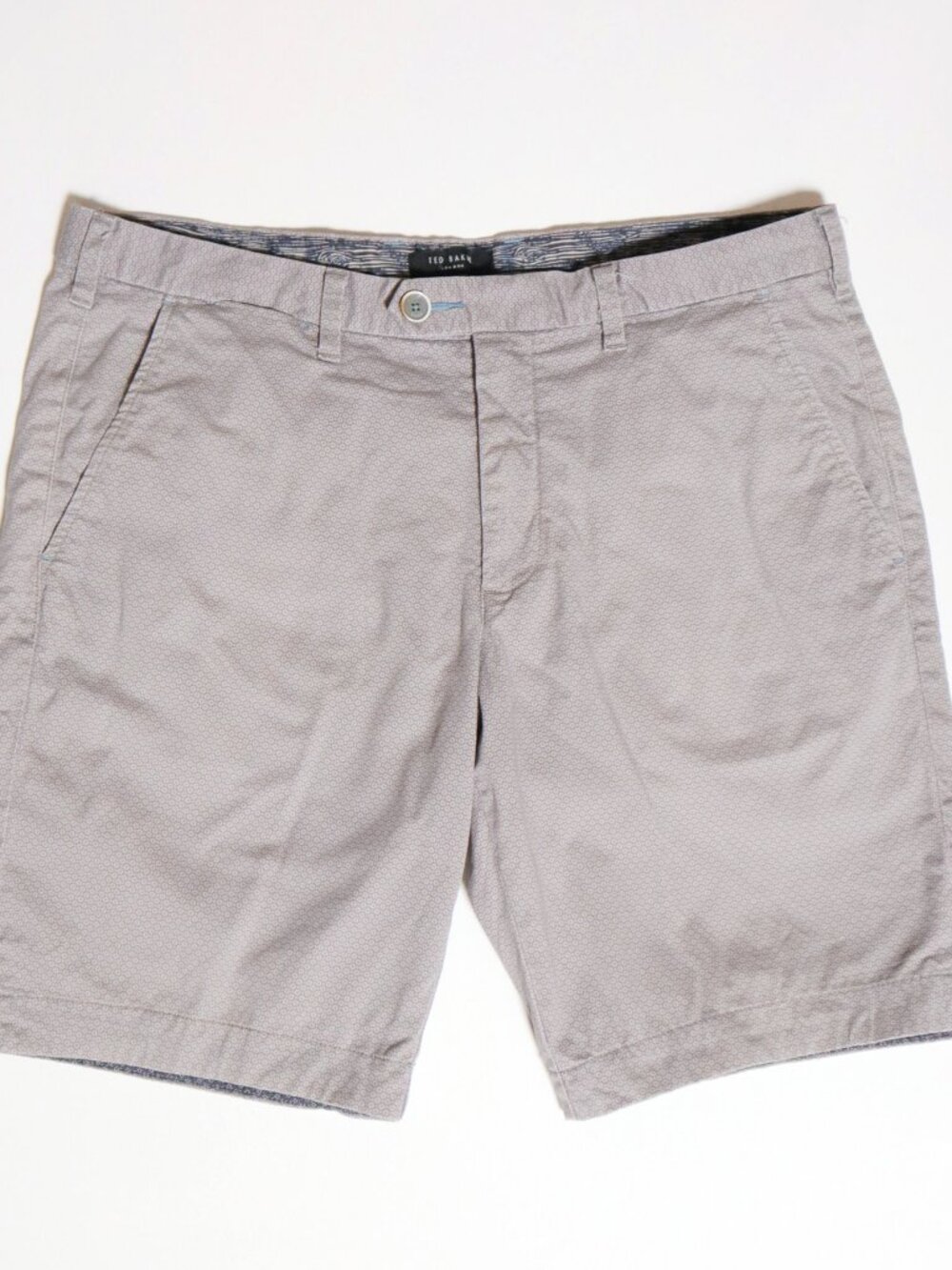 TED BAKER LONDON Men's 34R Greige Tan Dot Print Flat Front Casual Chino Shorts